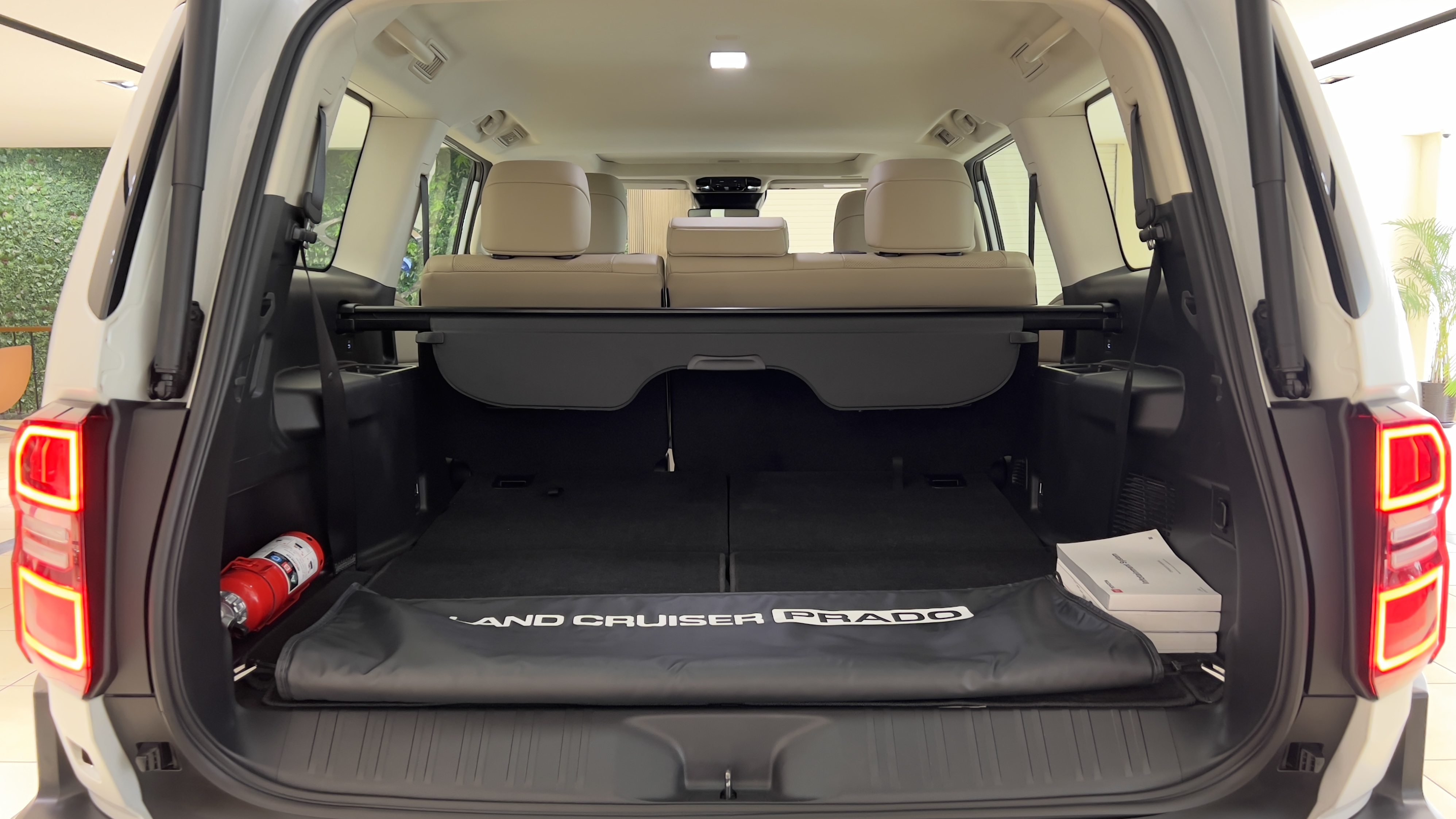Toyota USelect | Toyota LAND CRUISER PRADO 2.4 T 2024 Platinum